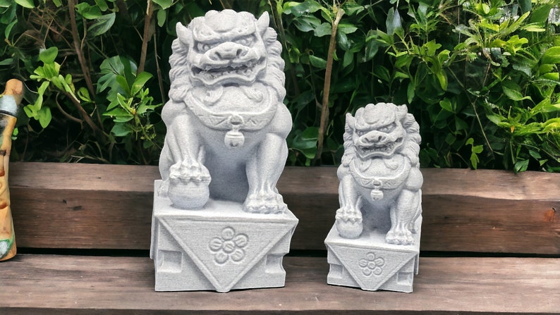 Foo Dogs Chinese Statue - Garden Sculpture Decor